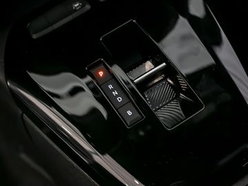 Opel Corsa Electric NEU Spurhalteassistent Lenkradhzg