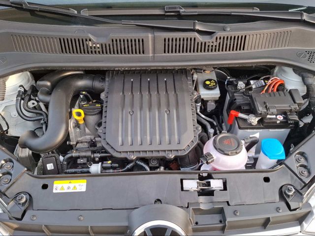 UP! 1.0 ACTIVE CAM+TEMPOMAT+KLIMA