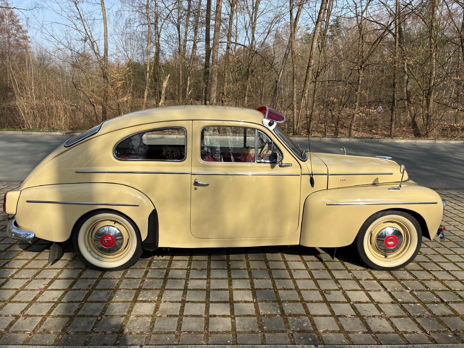 Volvo PV 544 (Buckelvolvo) Oldtimer 