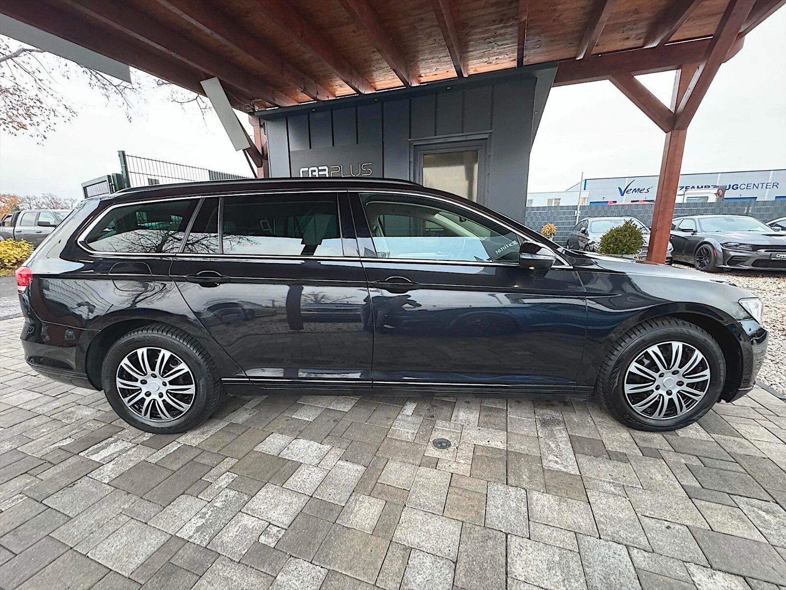 Fahrzeugabbildung Volkswagen Passat Variant 1.8 TSI *Digital Tacho*ACC*DAB*