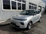 Kia e-Soul 39 kWh Edition 7 LED|RFK|ACC - silberne Kia Soul