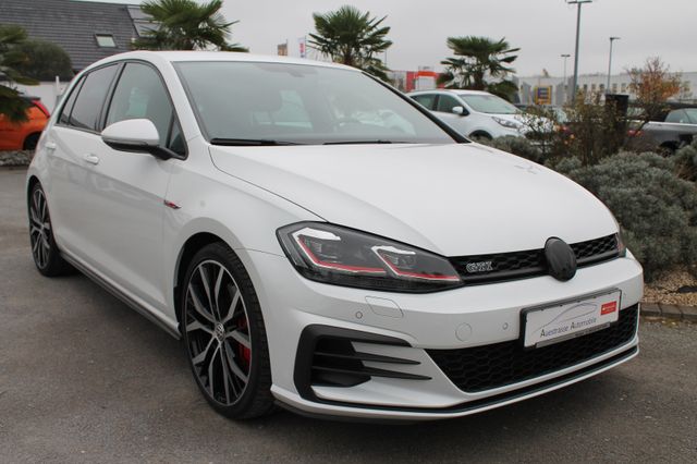 Volkswagen Golf DSG GTI Performance, LED, Navi, PDC, SHZ