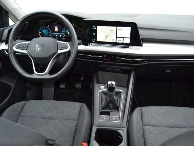 Golf VIII Variant 2.0 TDI Life LED/NAVI+VZE/BUSI