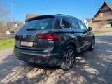 Volkswagen Tiguan 1.4 TSI ACT Comfortl. Navi, Panoramadach - VW Tiguan von privat
