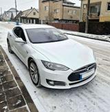 Tesla Model S 85 - - Tesla aus 2014