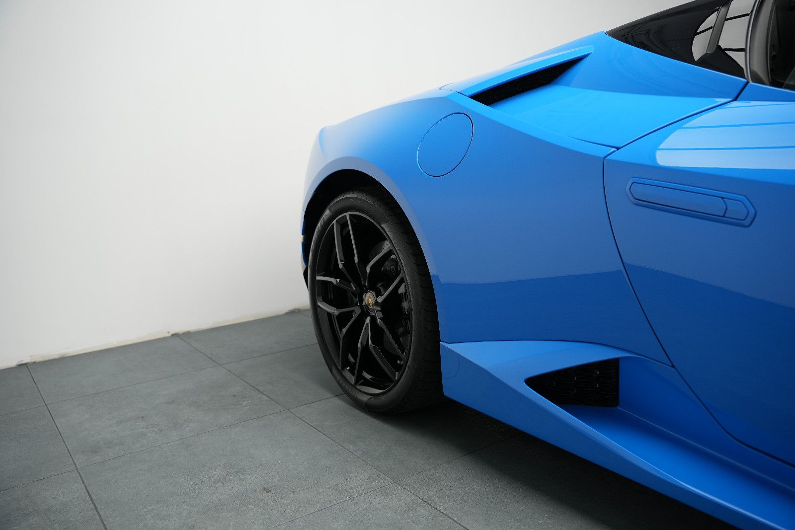 Fahrzeugabbildung Lamborghini Huracán/SPYDER/LIFT/KAMERA/LP610/KERAMIK/