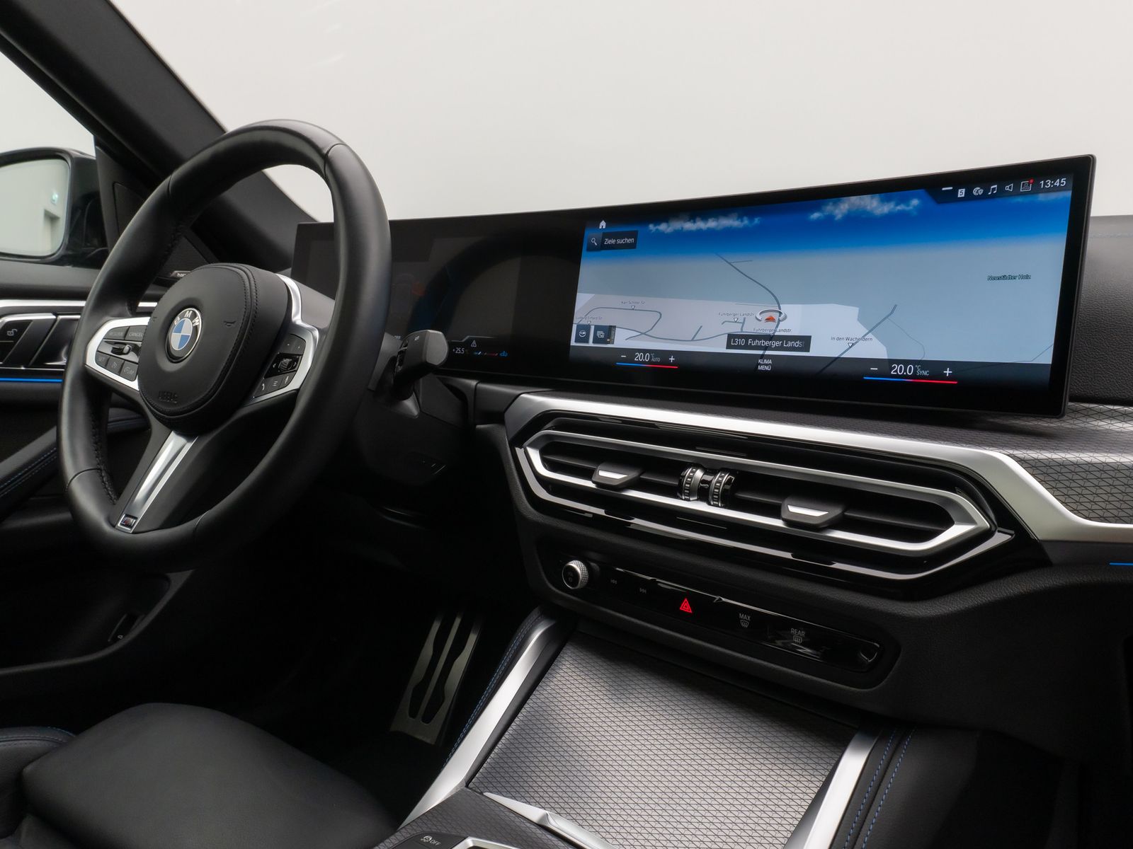 Fahrzeugabbildung BMW M440i Gran Coupé Kamera Glasdach HUD DAB H/K 19"