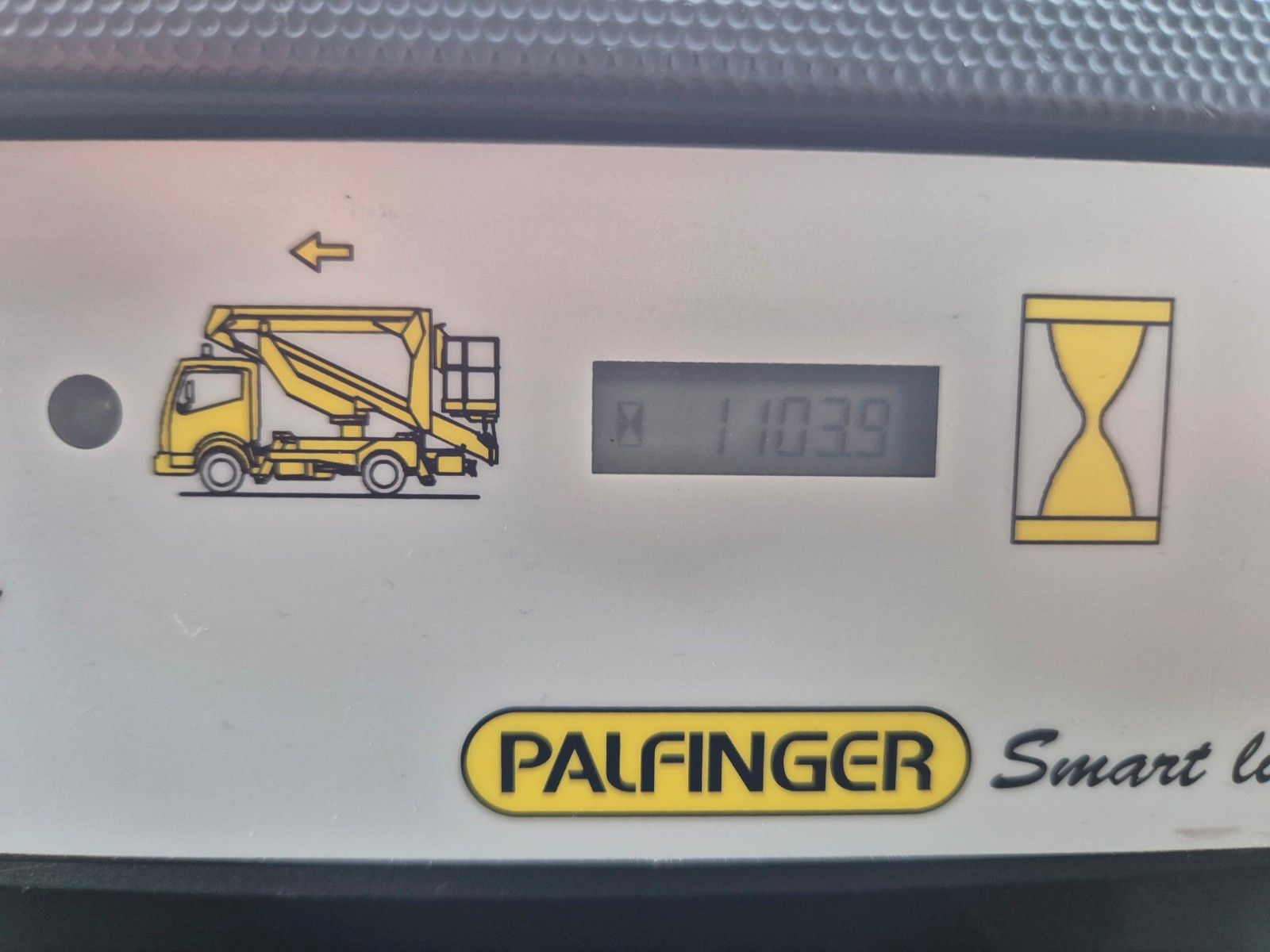 Fahrzeugabbildung Nissan Cabstar NT400 Palfinger P 160 TX 16m 1.104h