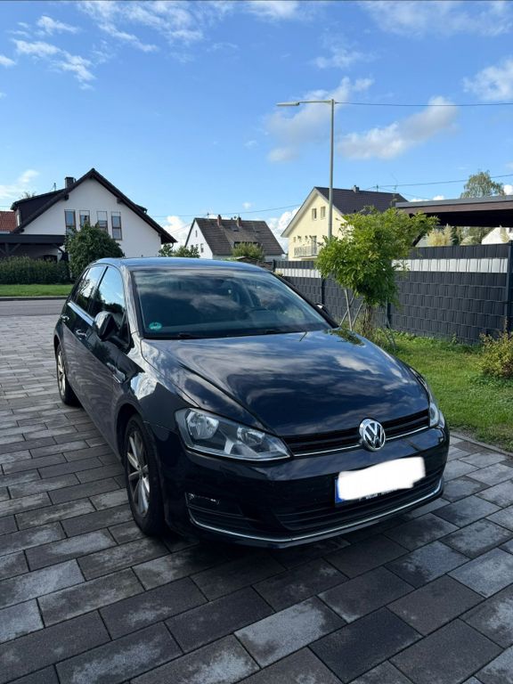 Image of Volkswagen Golf