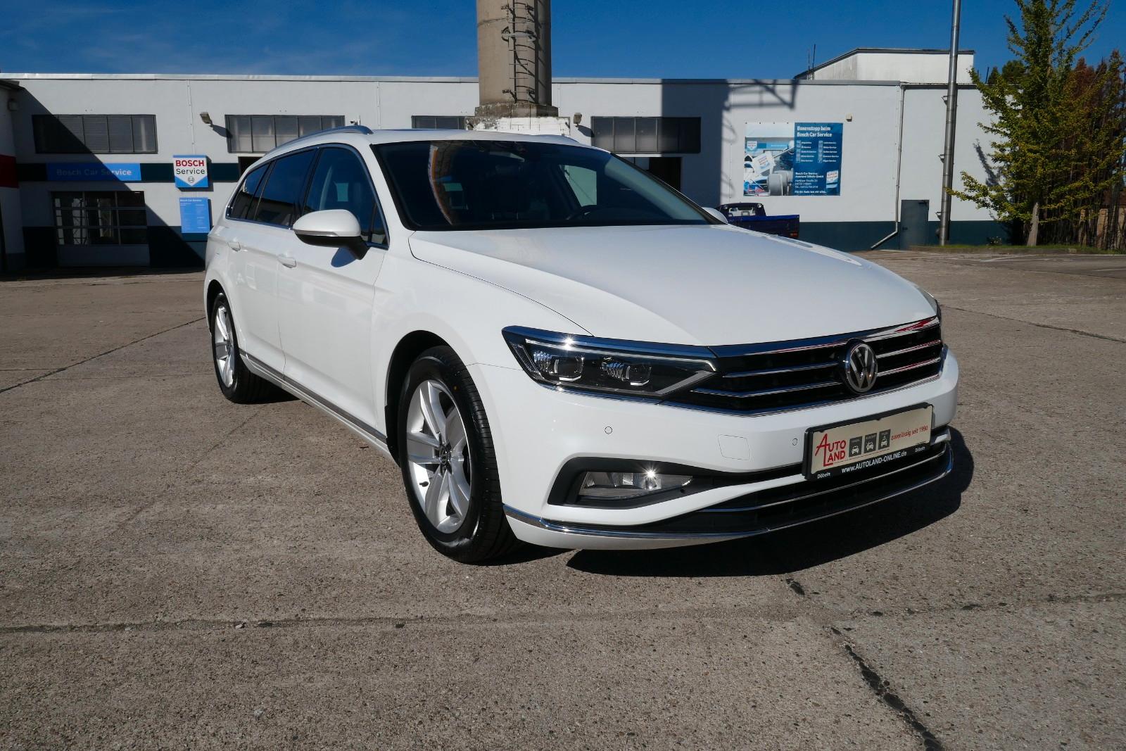 Volkswagen Passat Variant TDI DSG Elegance LED/Pano/AHK/Kam