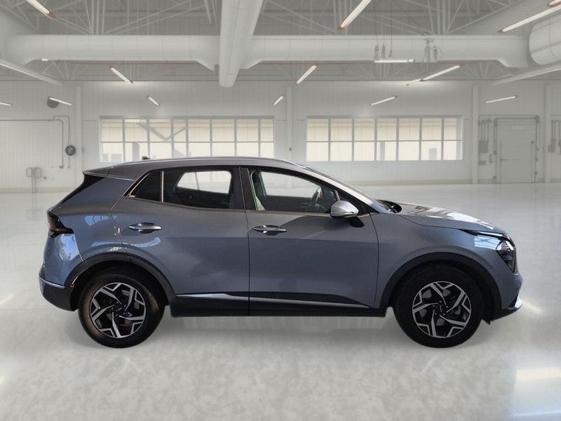 Kia KIA SPORTAGE 1.6 CRDI MHEV BUSINESS 2WD DCT SUV imagem 3