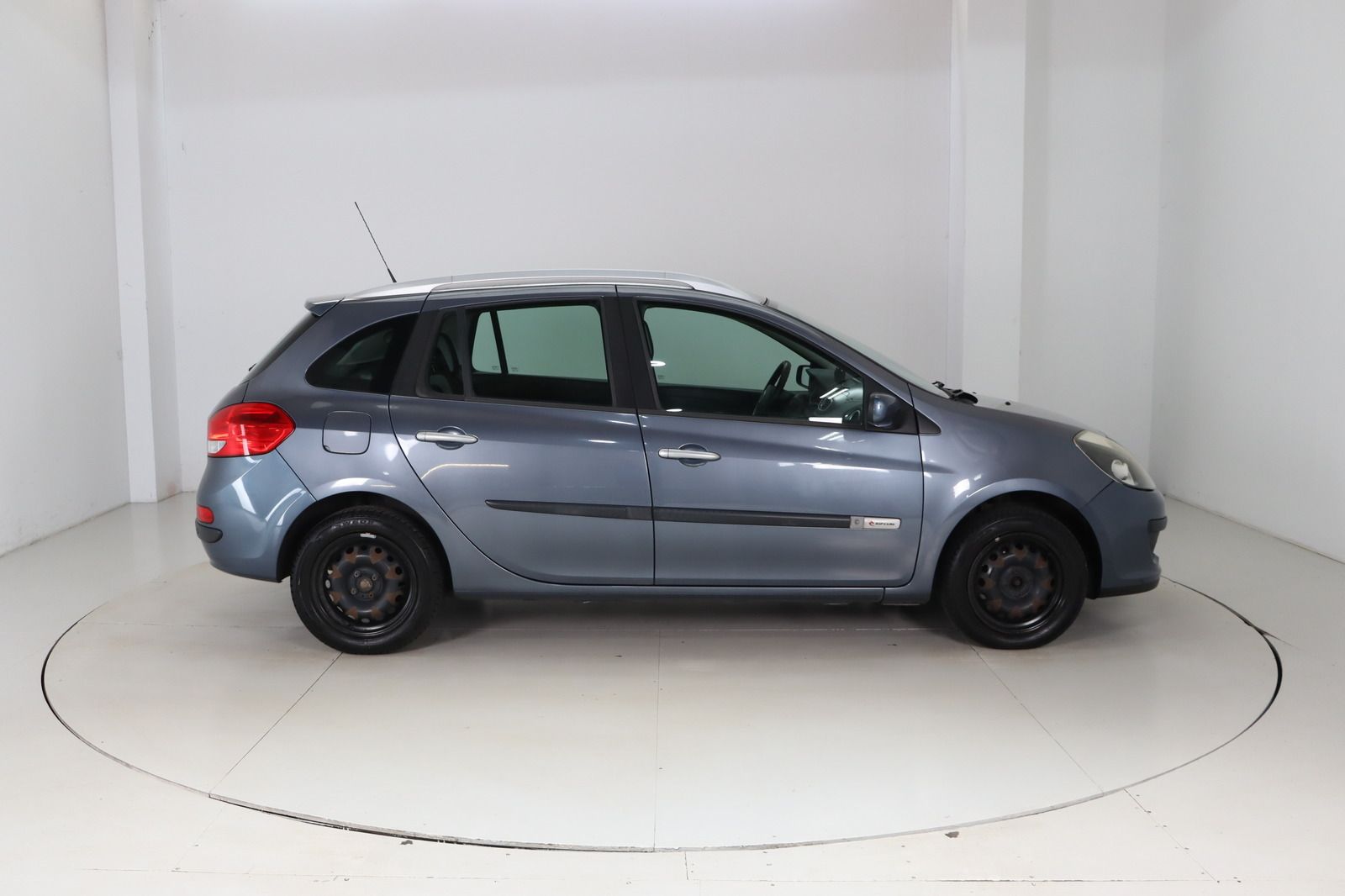 Fahrzeugabbildung Renault Clio Grandtour by Rip Curl 1.2 16V TCE