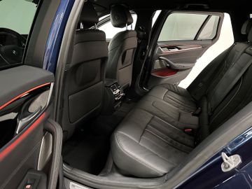 Fahrzeugabbildung BMW 540d xD Sport Line Kamera DAB H/K HUD Keyles 19"