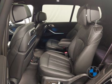 BMW X7 - 9