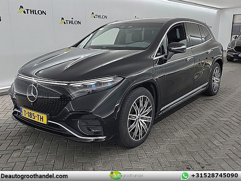 Image of Mercedes-Benz EQS SUV