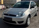 Ford Fiesta nur 75000kmmit TÜV - Ford: F750