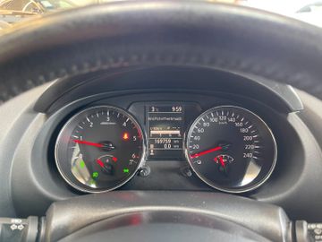 Nissan Qashqai+2 4x4 *7SITZE*PANO*360 KAMERA*XENON*