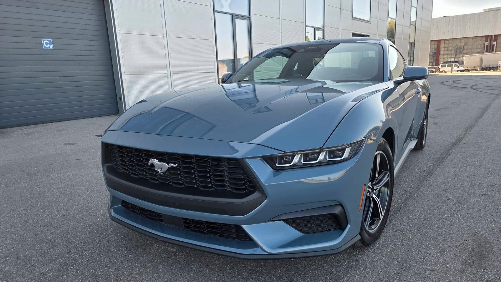 Ford Mustang EcoBoost 2026 | Vapor Blue I TOP