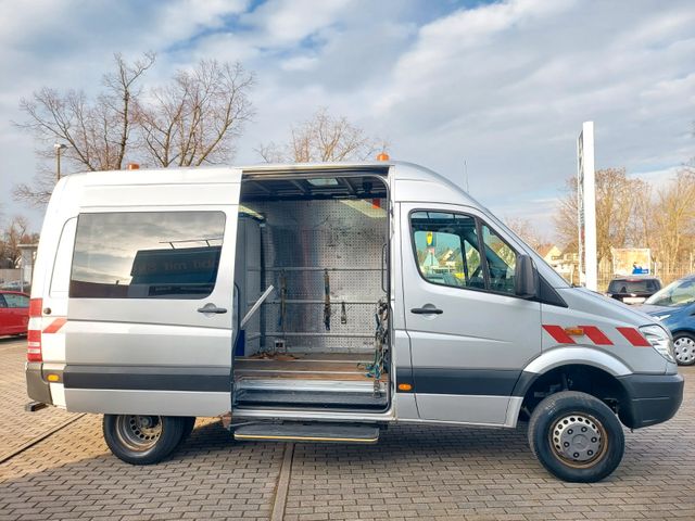 Mercedes-Benz Sprinter II Kasten 516 4X4 lang hoch Klima AHK