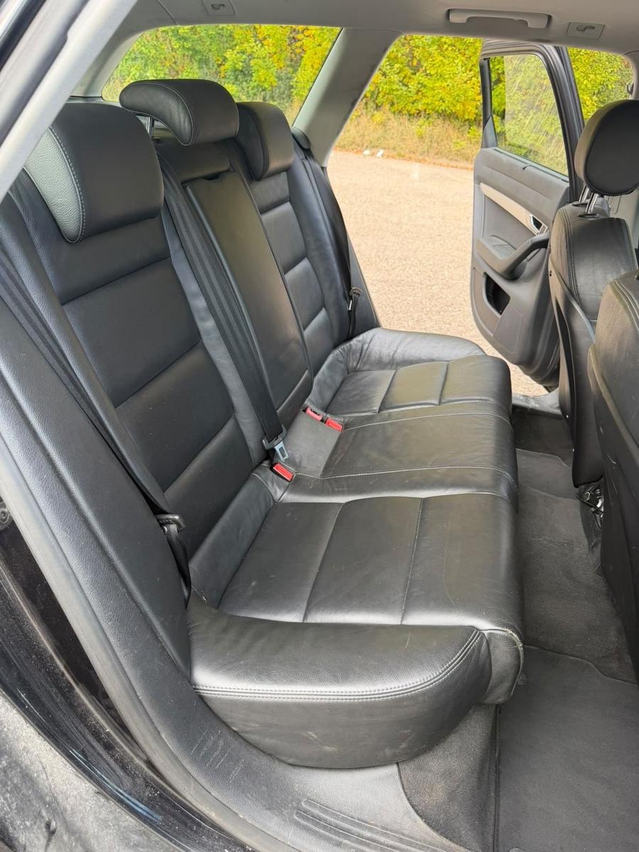Audi Quattro 2011 — photo 13