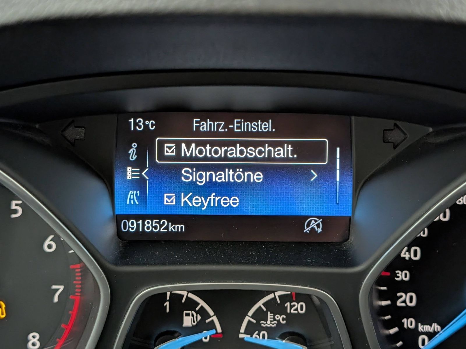 FORD Grand C-Max  1.0 EcoBoost Titanium Keyfree Navi – Bild 24