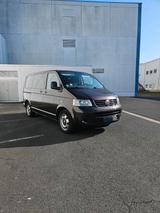 Volkswagen VW T5 MULTIVAN STARTLINE 1,9l TDI - Volkswagen T5 Multivan mit Diesel-Antrieb: Kleinbus, 1.9
