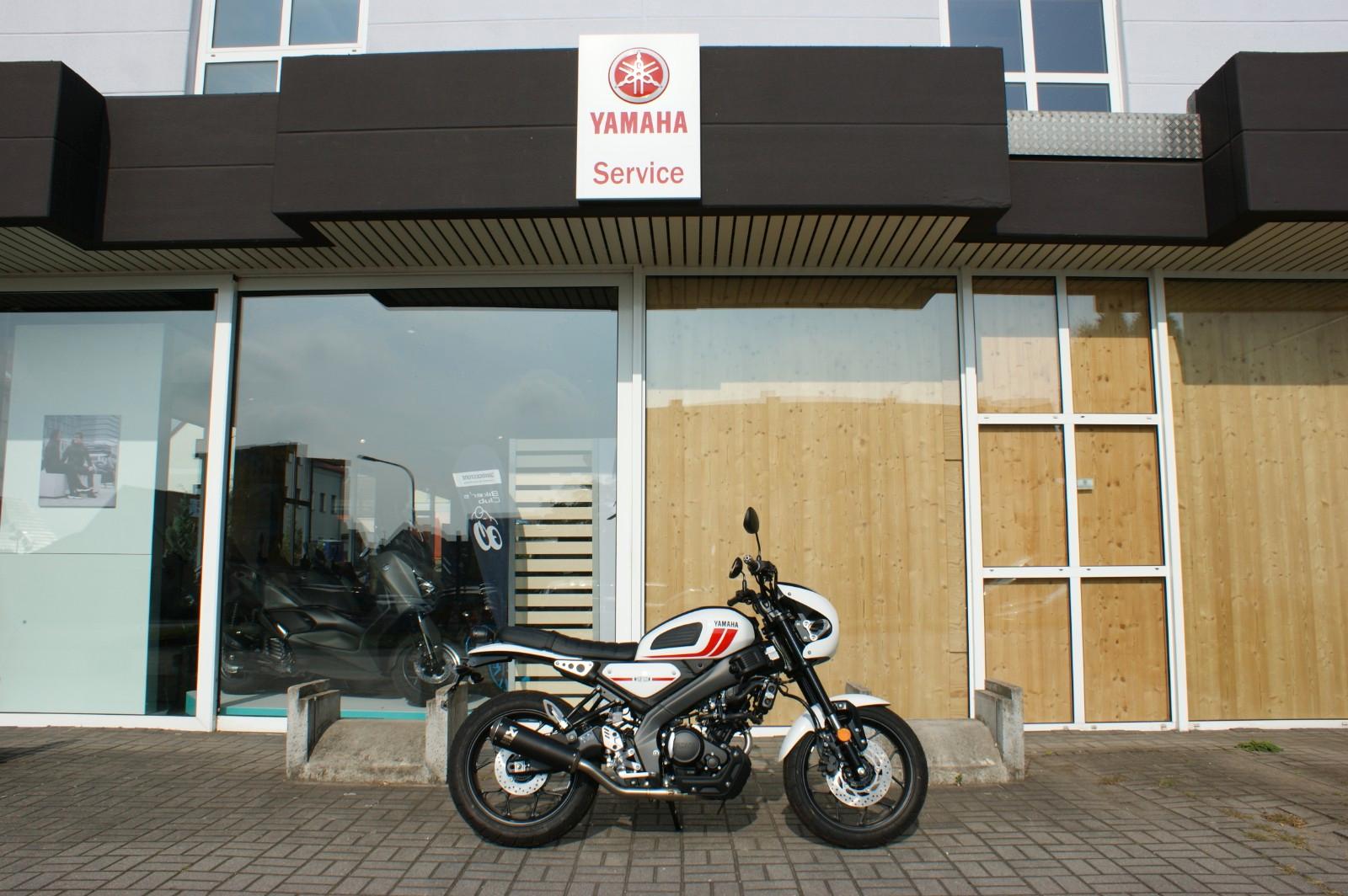 Yamaha XSR 125 24 Akrapovic +++ über 2200€ Zubehör