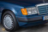 Mercedes-Benz 300 E-24 - Mercedes-Benz 300 aus 1990: 300e