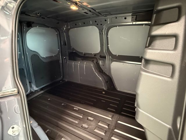 Caddy Cargo Kasten 1.5 TSI KLIMA PDC SHZ DAB+