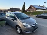 Opel Meriva B Edition* NEU TÜV * Rückfahrkamera* Temp - Opel Meriva: Limousine