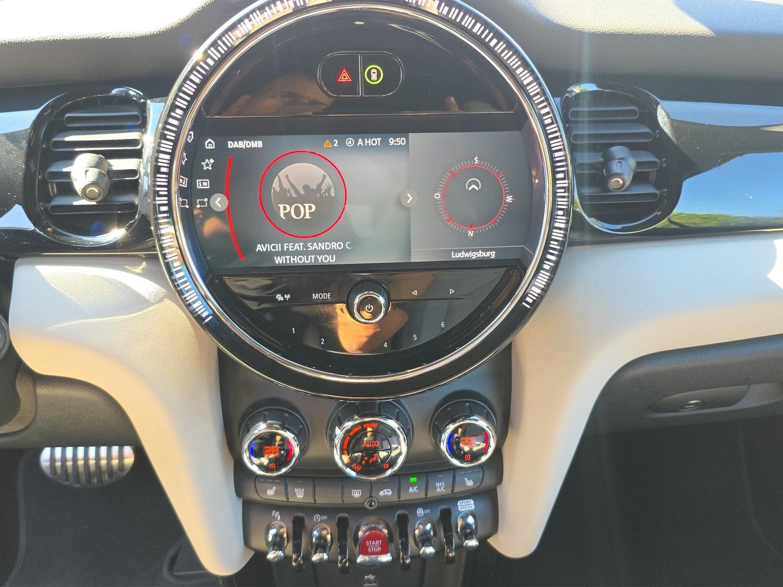 MINI Cooper S Cabrio JCW Trim HUD Kam KeyLess LED JCW