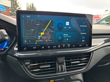 Ford Focus 2.3 EcoBoost ST X NaviLEDTrack-Paket