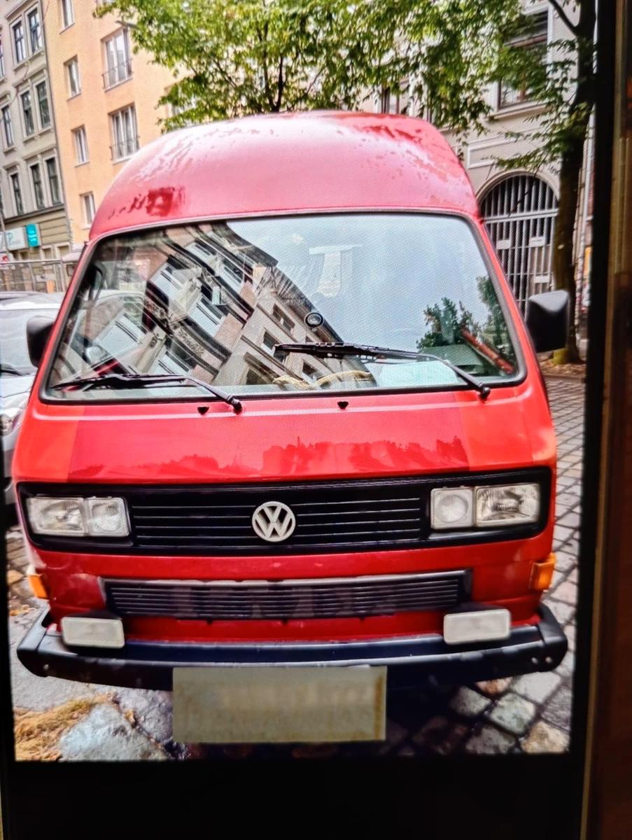 Volkswagen T3 - gepflegter Wohnmobil-Klassiker mit Hochdach