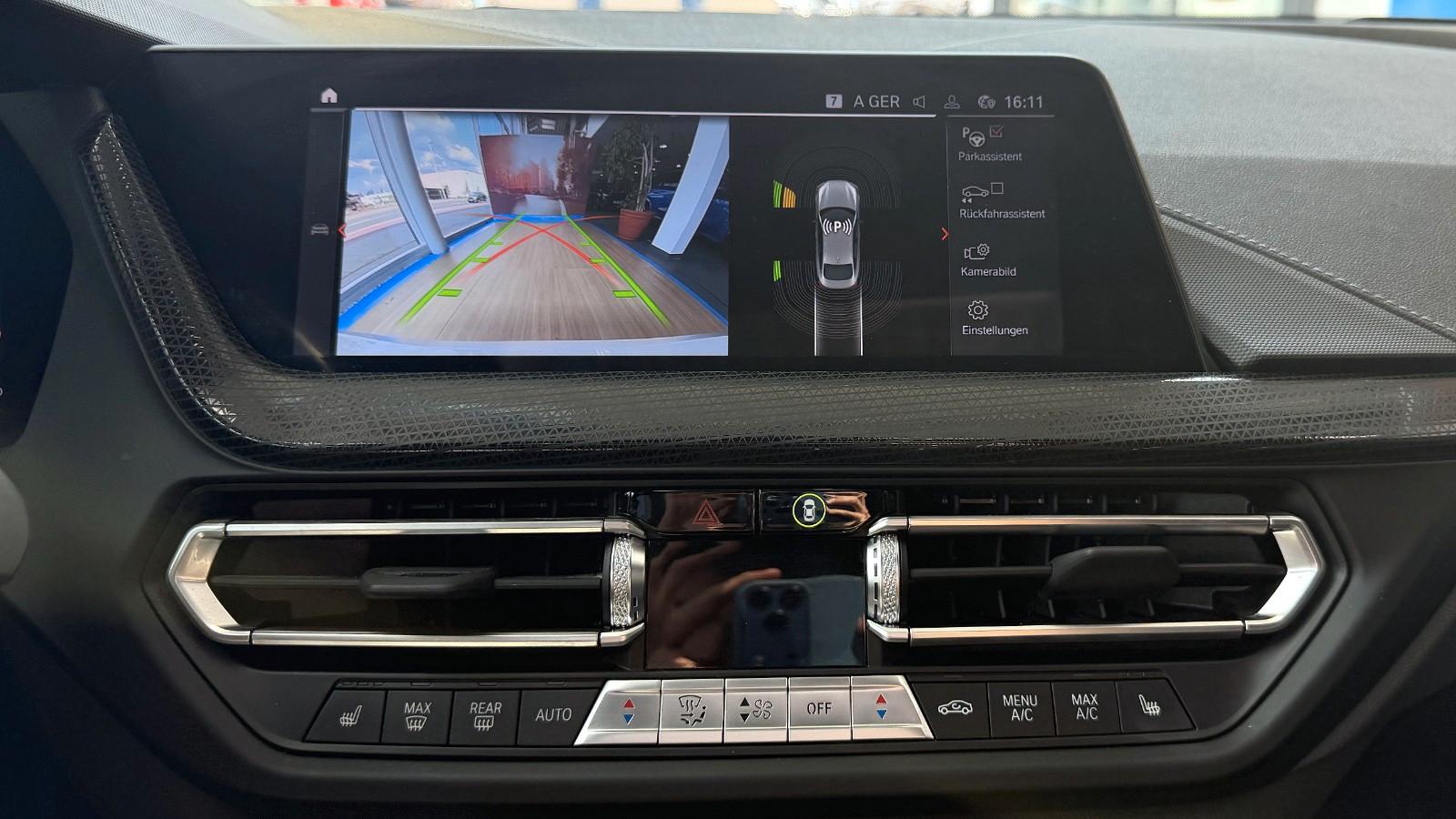 BMW 216d GC Sport Line LC. Prof. Kamera Pano LED