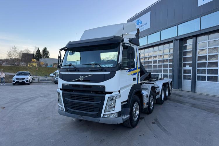 Volvo FM-460 10x4 Trösch