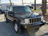 Jeep Commander 3.0 V6 CRD Limited Top Zustand/7.Sitze - Jeep: 7 Sitzer