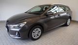 Hyundai i30 cw Select - Hyundai i30: Select