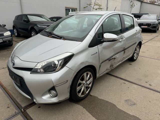 Toyota Yaris Hybrid Club R-Kamera