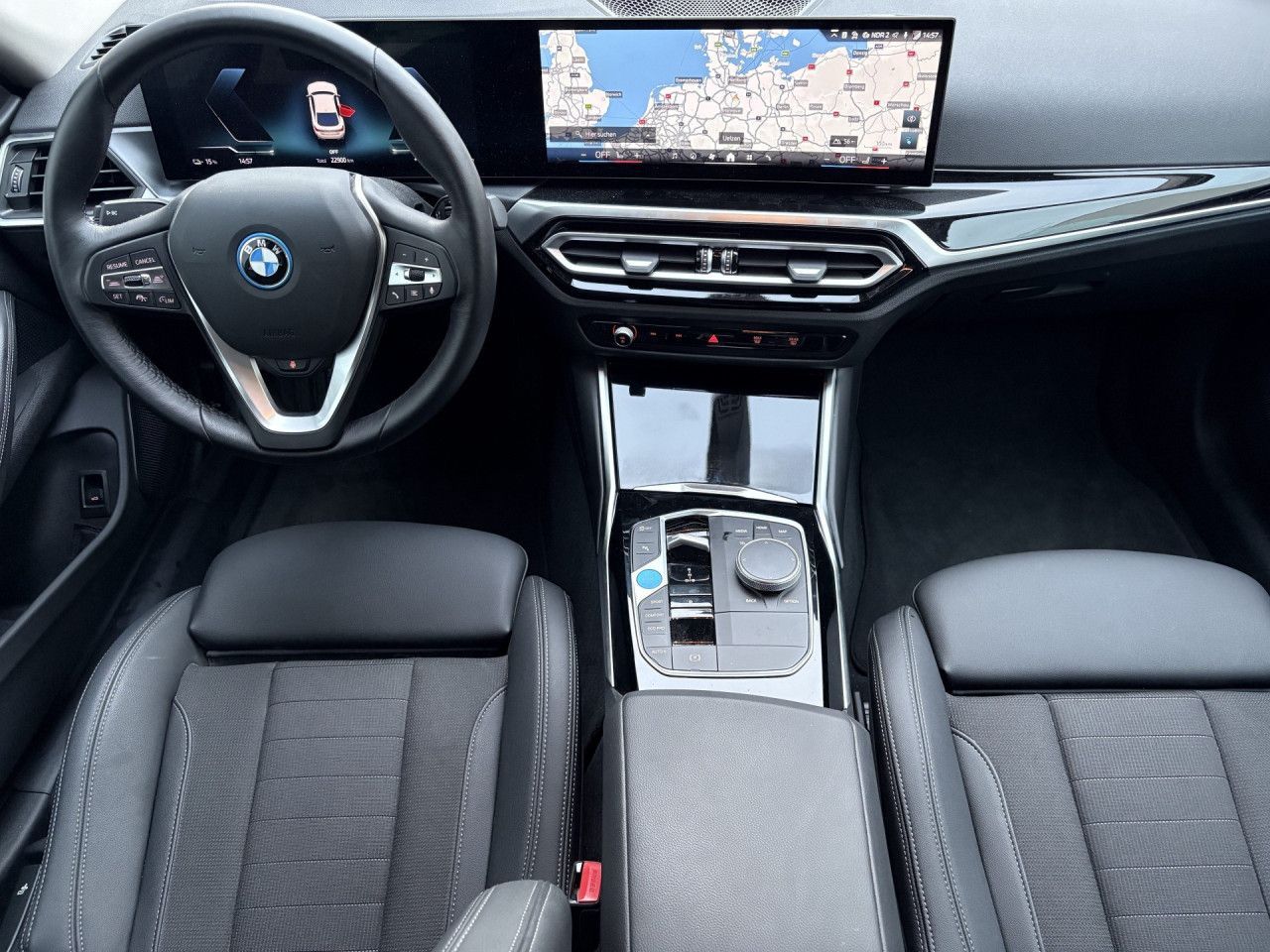 BMW i4 - Bild 12