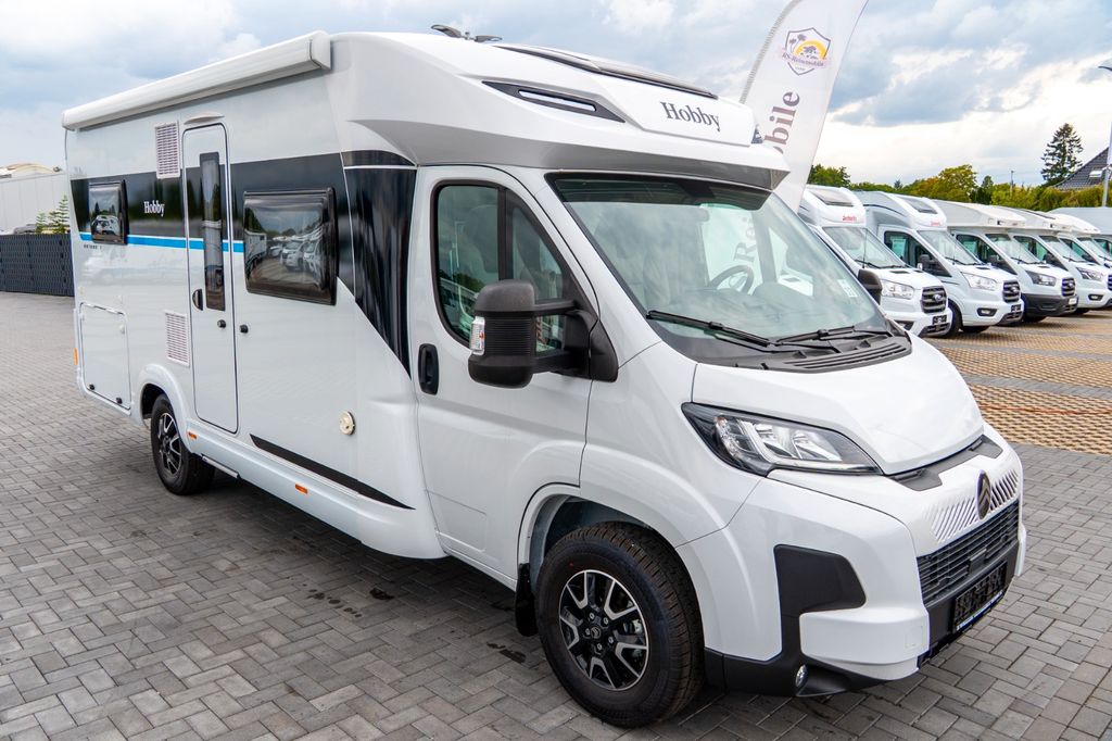 ONTOUR T 700 F *Mj.25*fr.Längsbett*Combi6E*