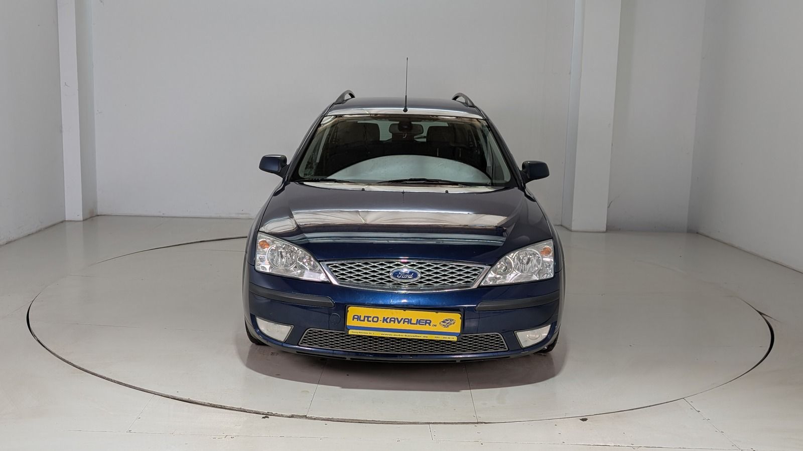 Fahrzeugabbildung Ford Mondeo Turnier 1.8 Ambiente