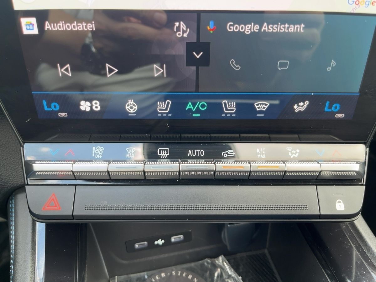 Fahrzeugabbildung Renault Rafale Esprit Alpine Full Hybrid 200 Panod. HUD