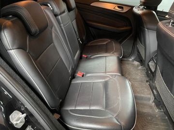 Mercedes ML 250 - 9