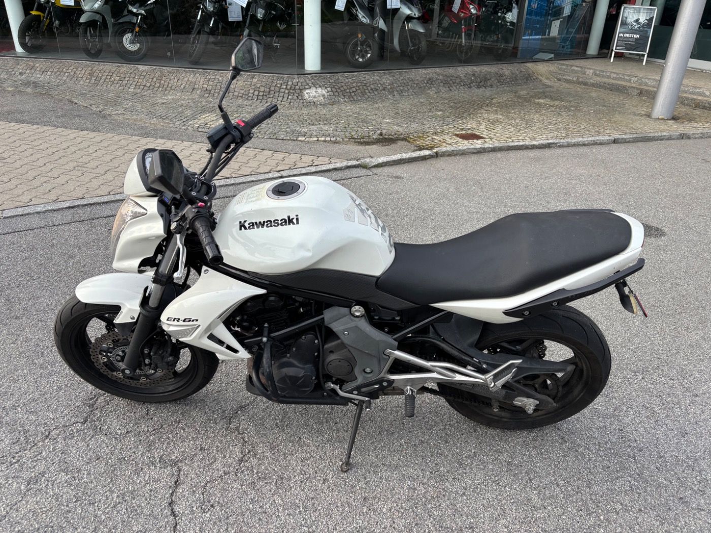 Fahrzeugabbildung Kawasaki ER 6 N ABS