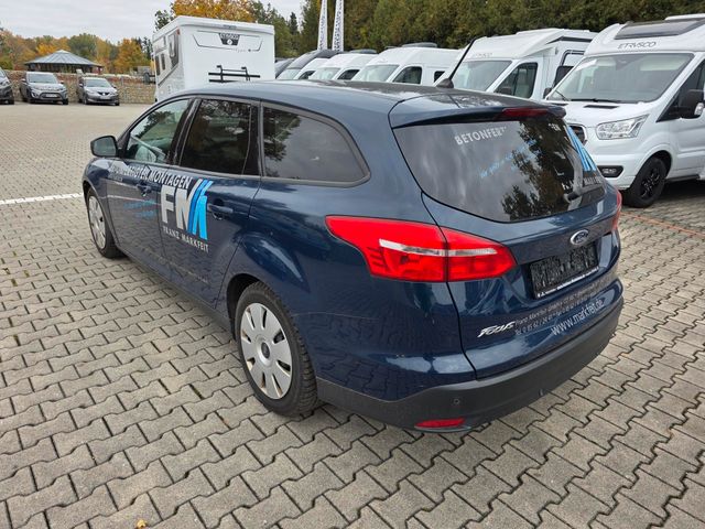 Ford Focus Tunier Buisness Automatik  TÜV 01.27
