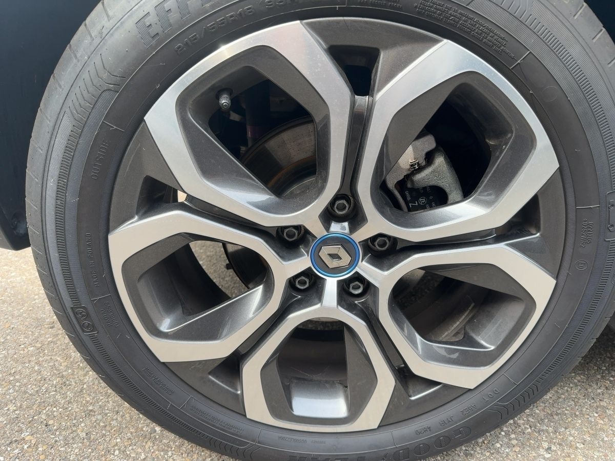 Fahrzeugabbildung Renault Captur EDITION ONE PLUG-IN 160