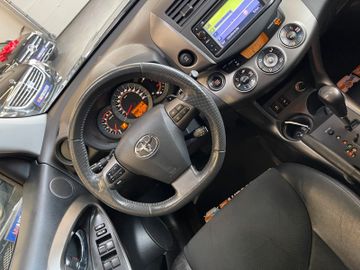 Toyota RAV 4 Travel *AHK*Klima*Navi*Kamera*SHZ*TÜV