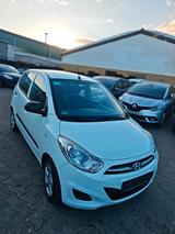 Hyundai i10 Classic. EURO 5 - Hyundai i10 in Wiesbaden