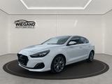 Hyundai i30 1.4 T-GDI Style +RFK+SHZ+KLIMAAUTO+ - Hyundai i30: Limousine, Style