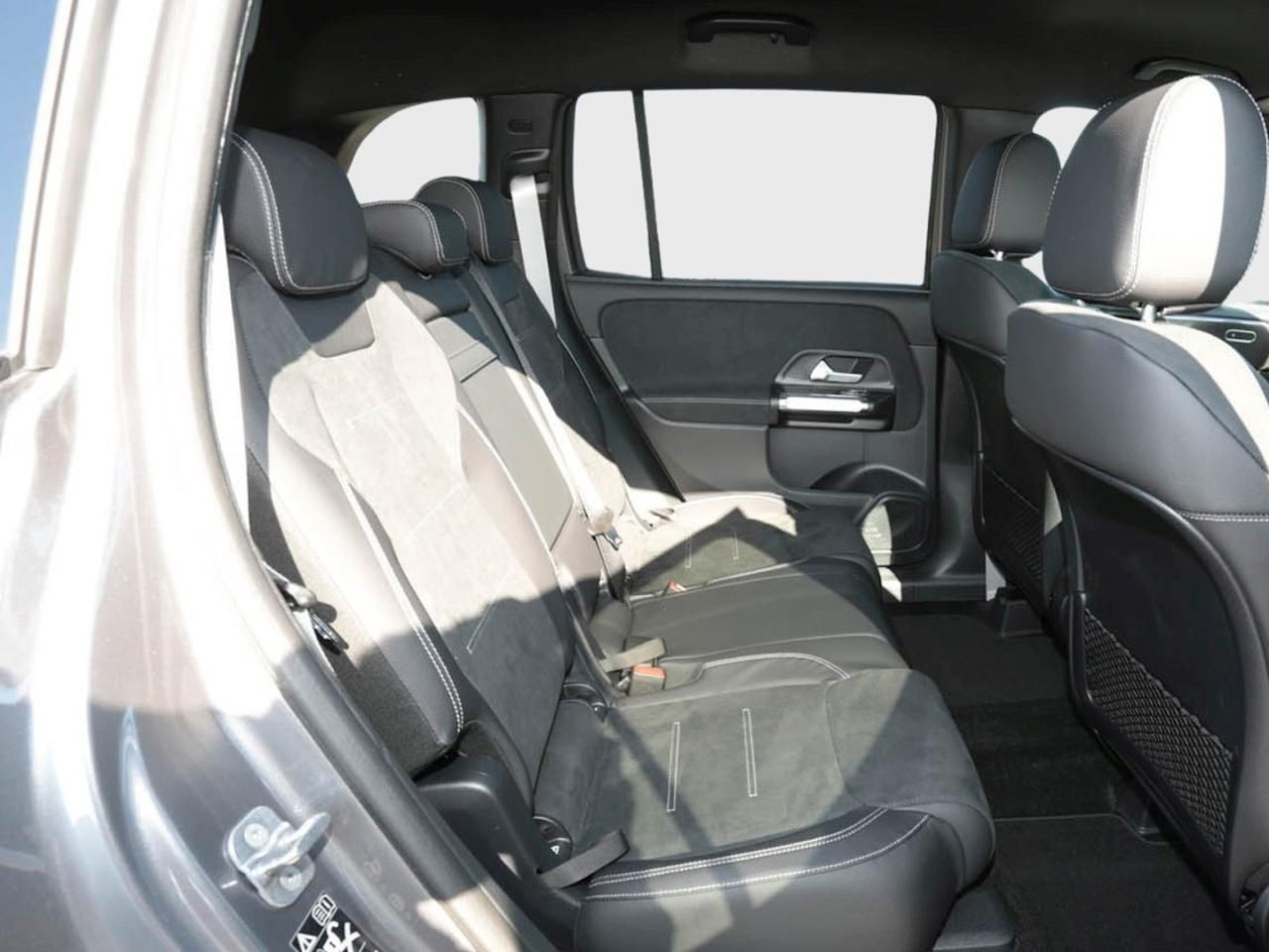 Mercedes-Benz GLB 200 d AMG Night MBUXNavi Easy-Pack AHK 360° foto 11